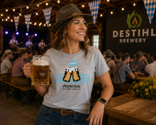 Oktoberfest Tee in bar